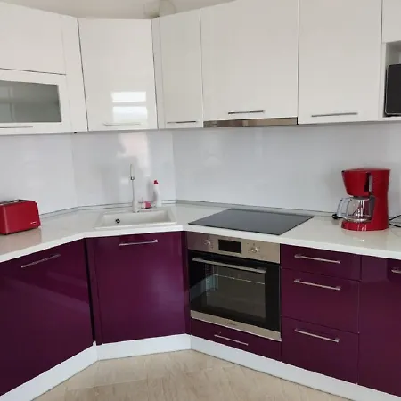 Marianne'S Luxury One Bed Apart Apartment